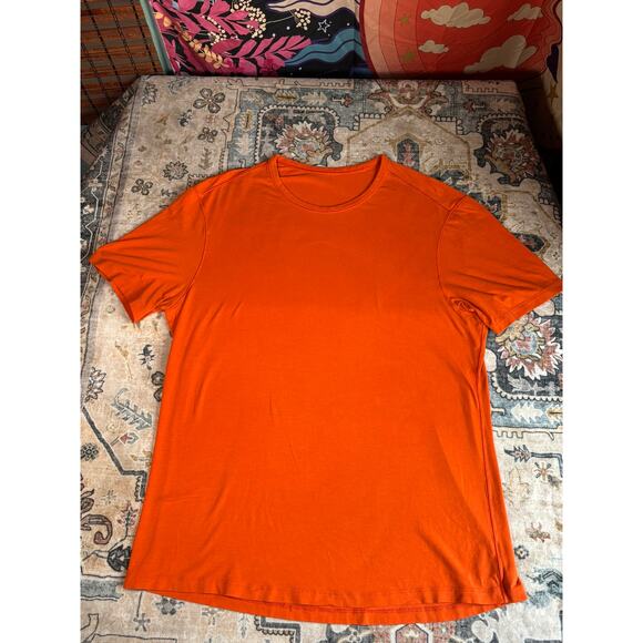 Lululemon Men's Shirt Orange Outdoor Running Hiking T-shirt Gym Workout M/L - Picture 1 of 11